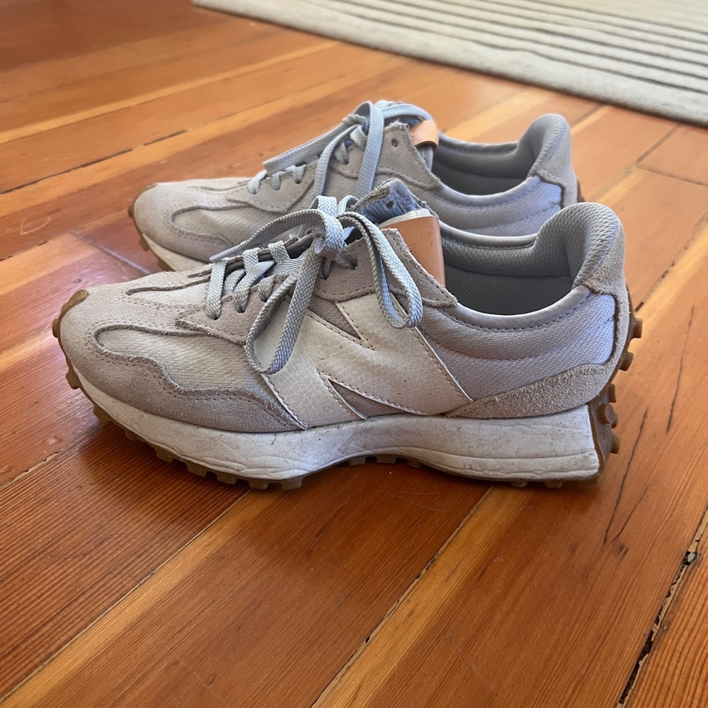 Violet Haze Women’s New Balance 327